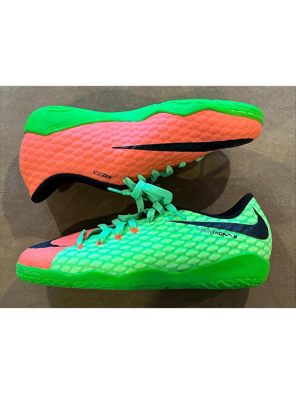 Nike HyperVenomX Phelon 1 Indoor Turf Soccer Shoes (Youth 4Y) Green/Orange